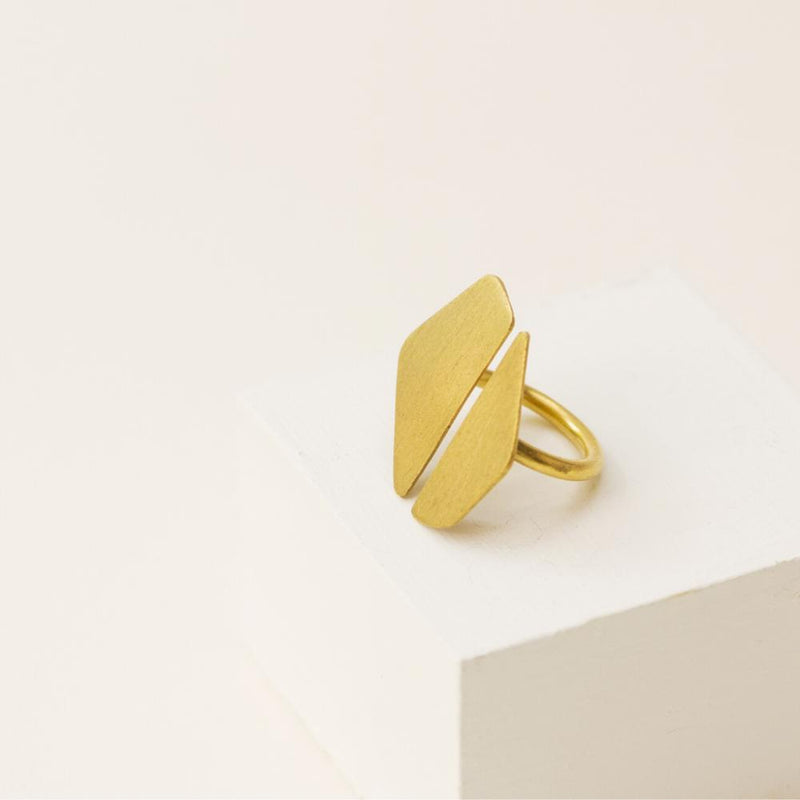 Iku Ring - Luisa López